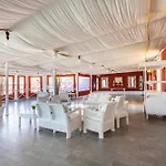 Home2book Colonial Luxury With Pool 빌라